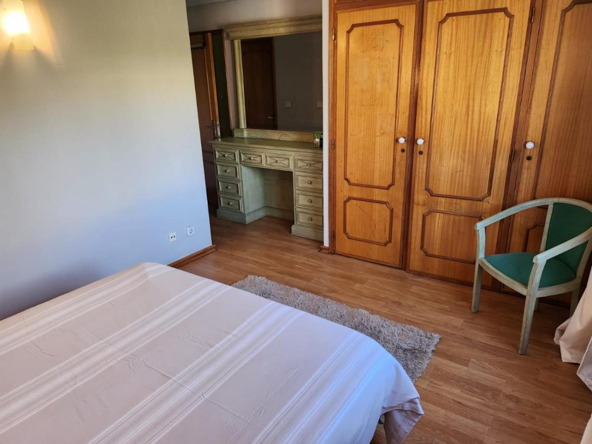 Large 4 Bedroom - Appartement *